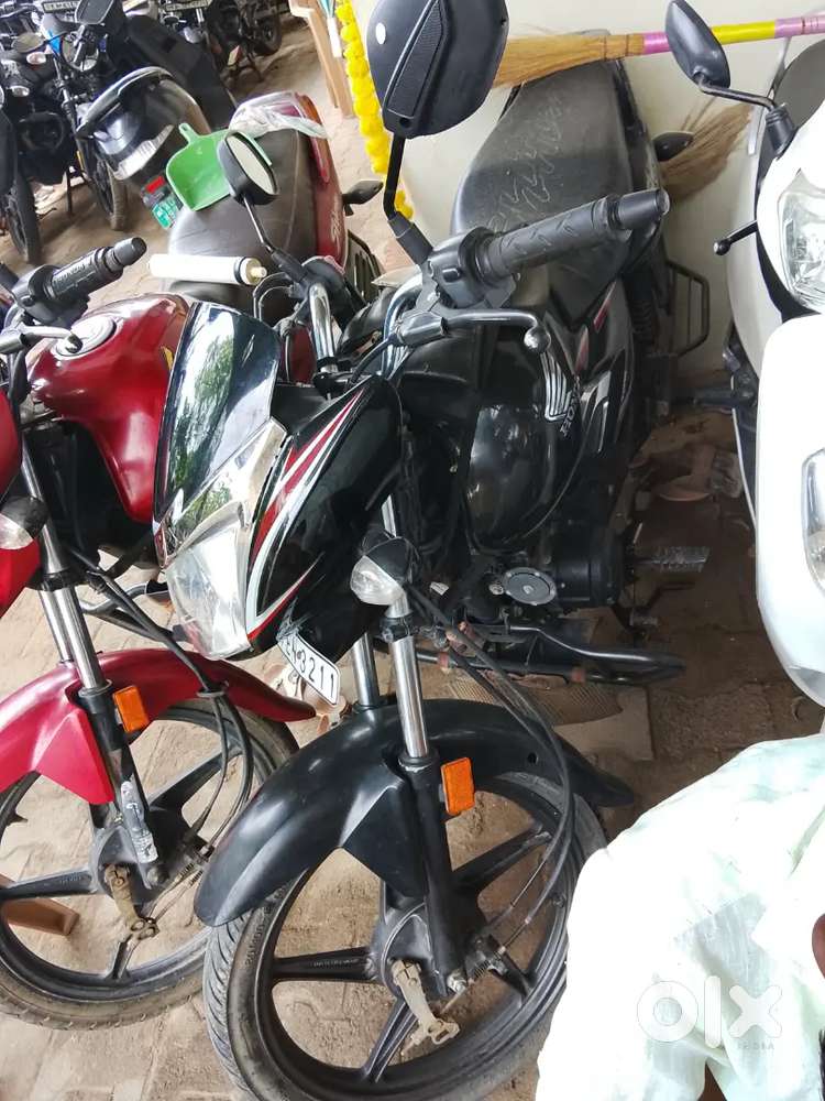 Honda shine