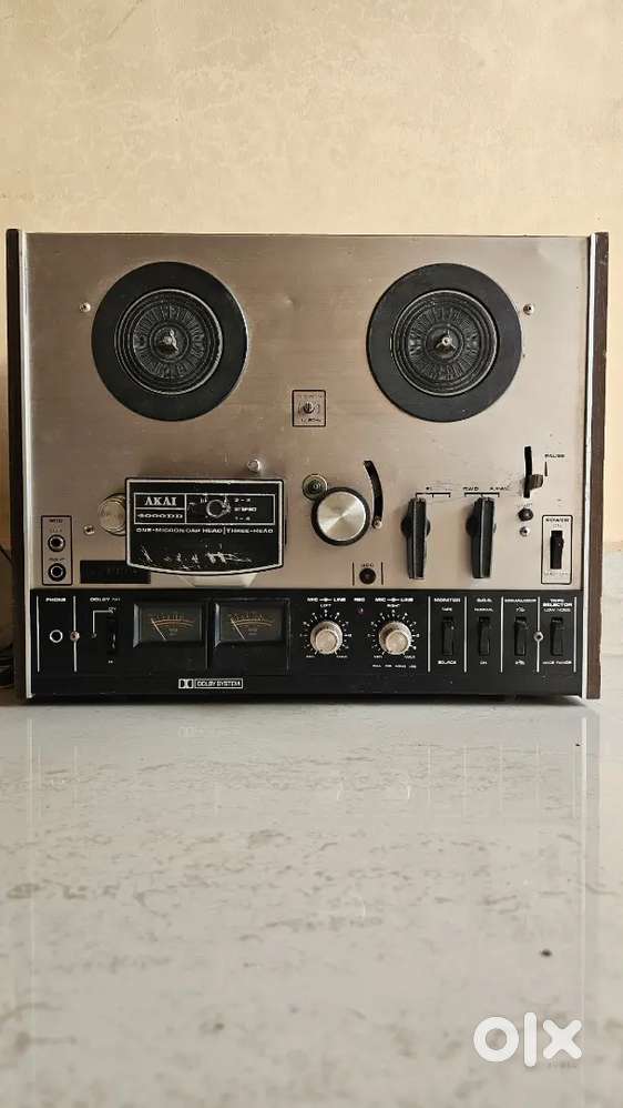 Akai reel to reel taperecorder