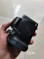 CANON M50  CAMERA