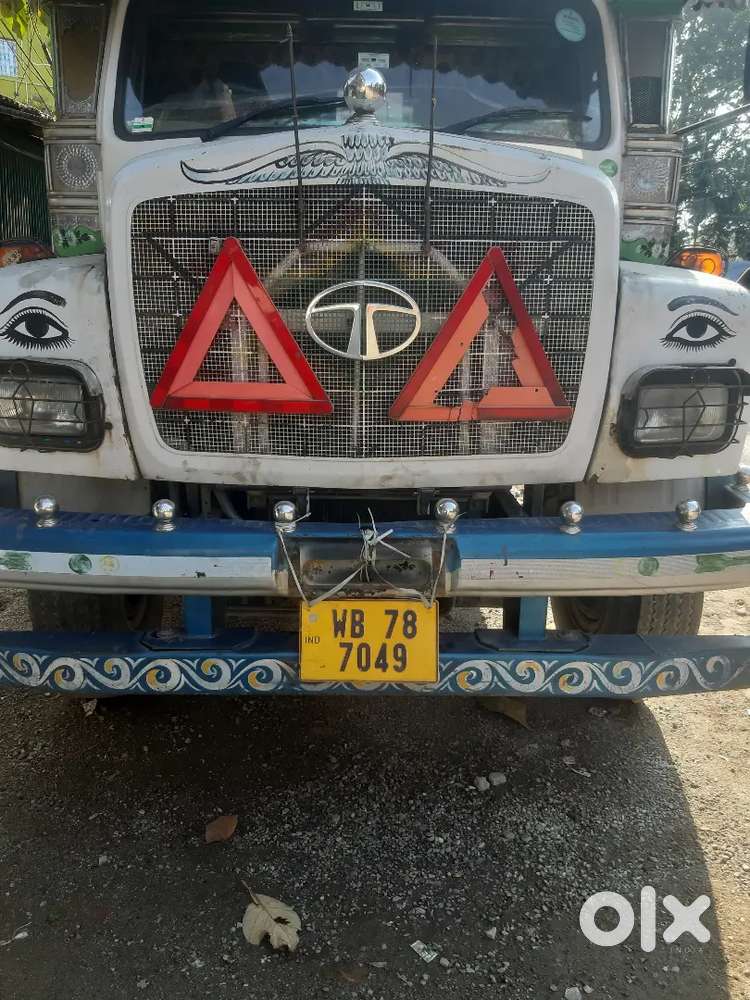 Tata truck 1618 BS 3