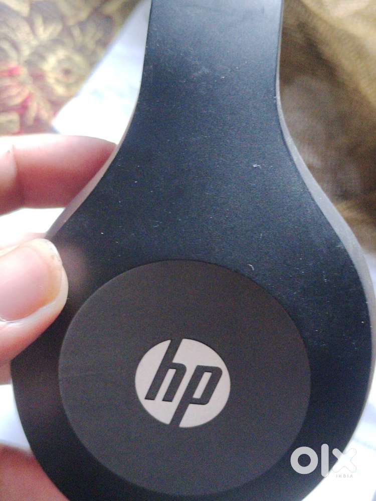 HP headphones