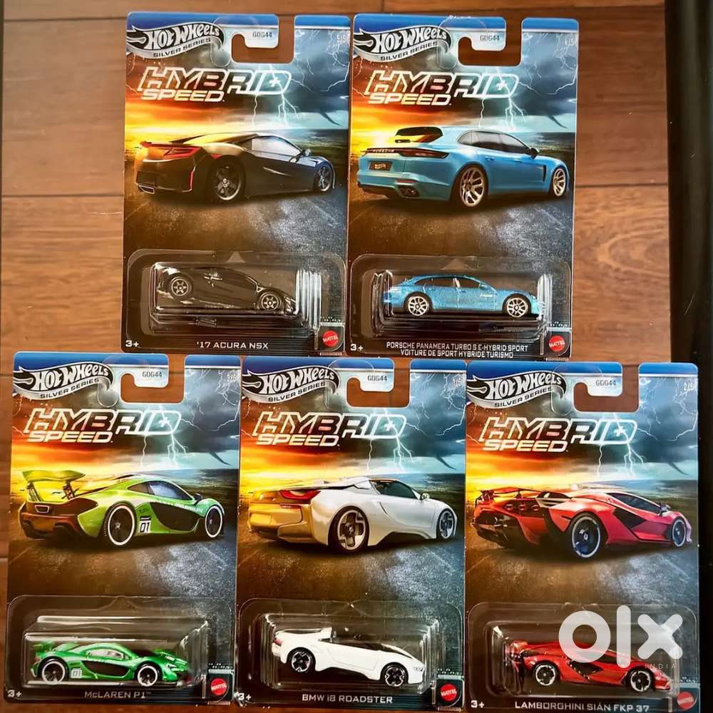 Hot wheels mainline and fantasies