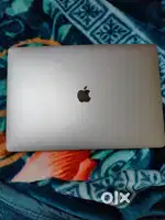 MacBook pro 16 Inch