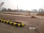Shusant golf City me plot le 5000/sqft ghar banane layak