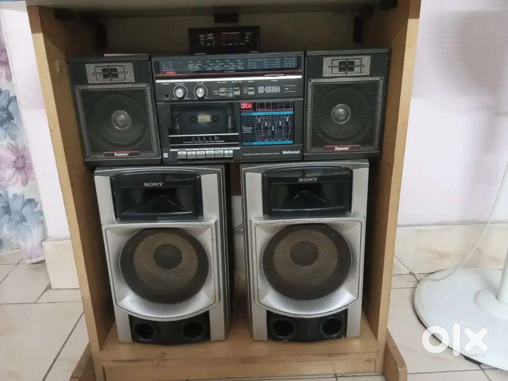 Sony stereo system. Wet grinder.electric cooker.milton hot pack.