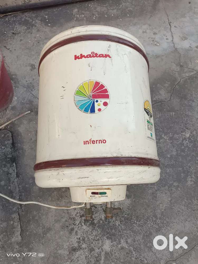 Khaitan 25 liters geyser