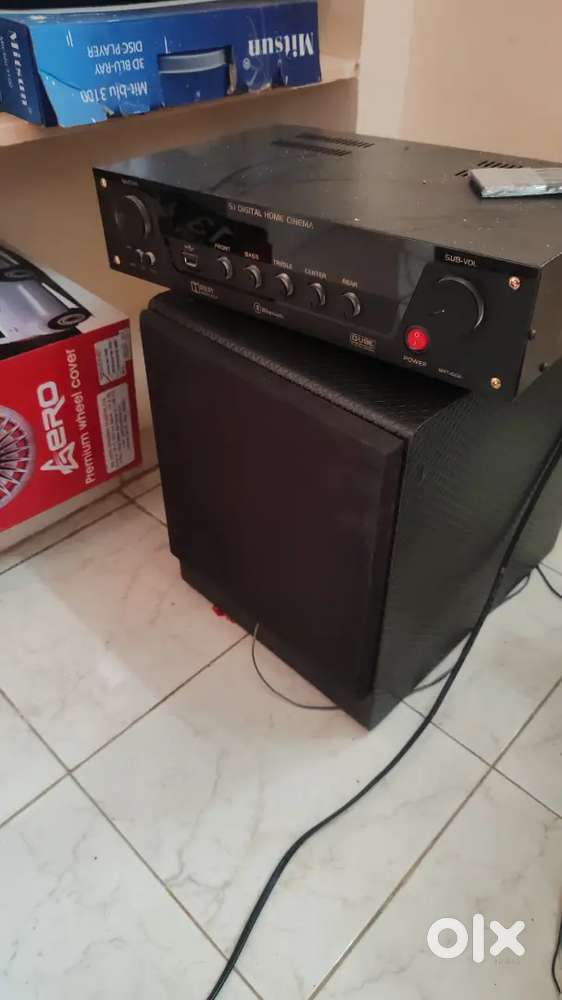 High quality 5.1 Amplifier with Sub woofer, 3 Speakers