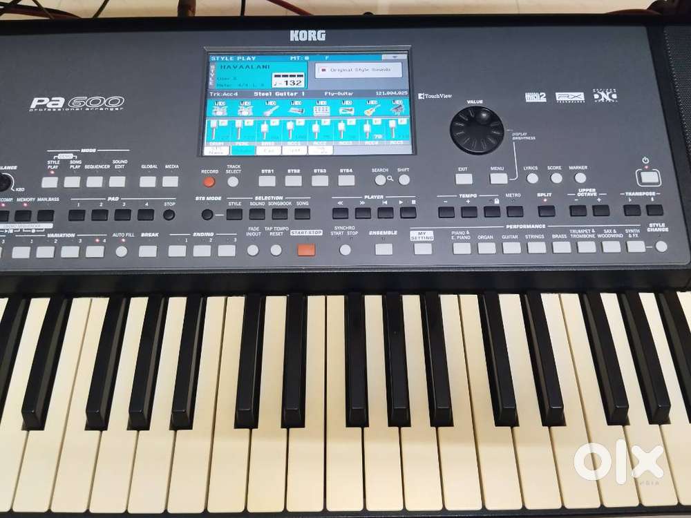 Korg PA600 Keyboard with Carry Bag - Rs. 52000/-