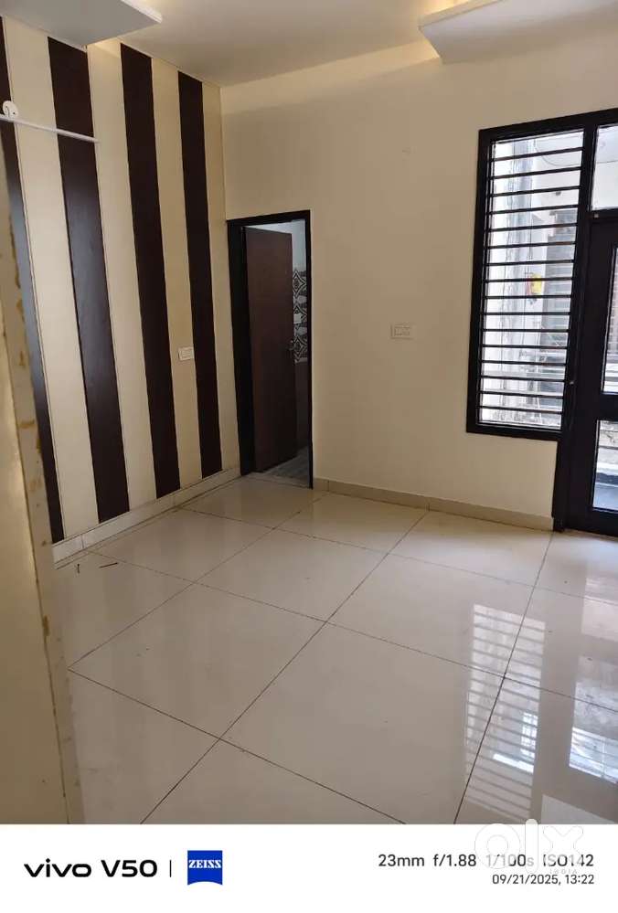 3BHK Flat(Top Floor) with 100%  roof rights