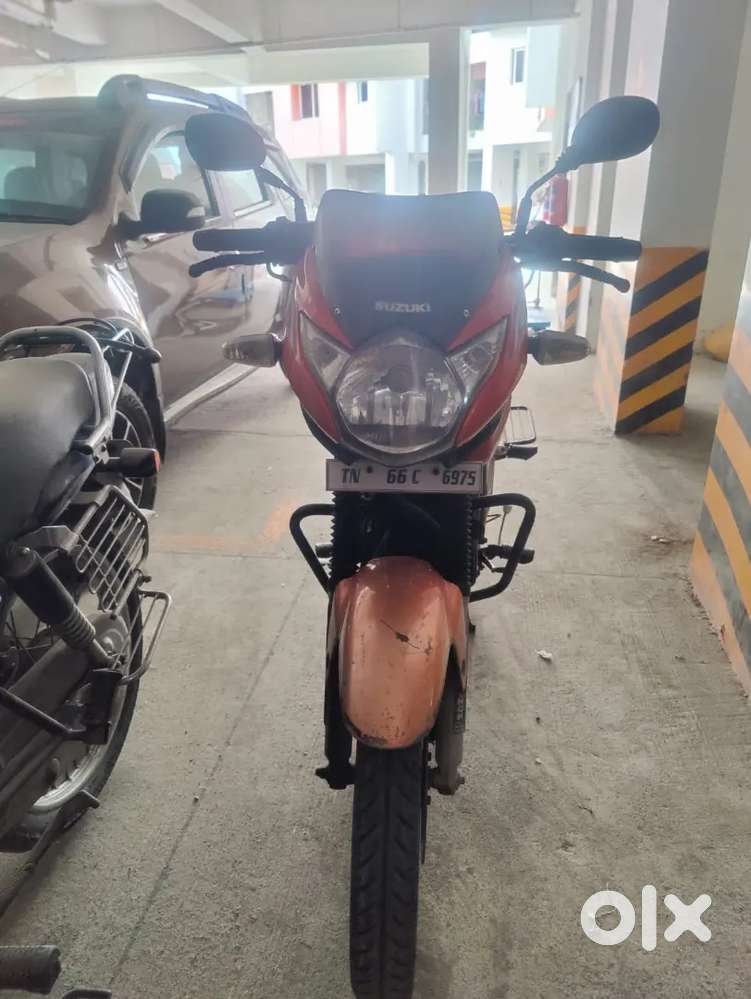 Suzuki GS 150 R - 6 Speed