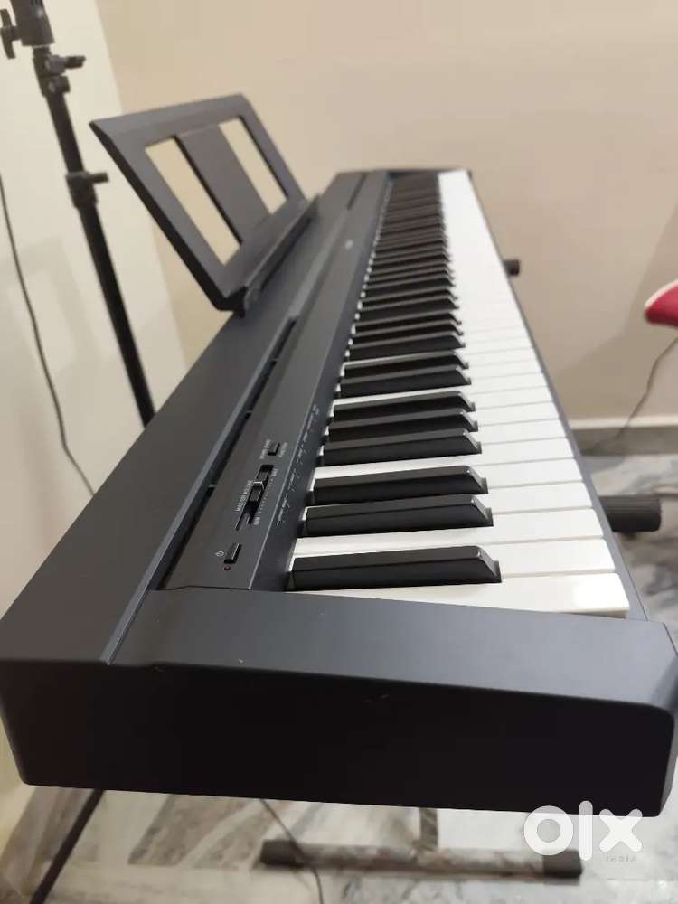 Yamaha P45B digital piano 88 keys