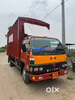 Eicher 10.90 17 feet container