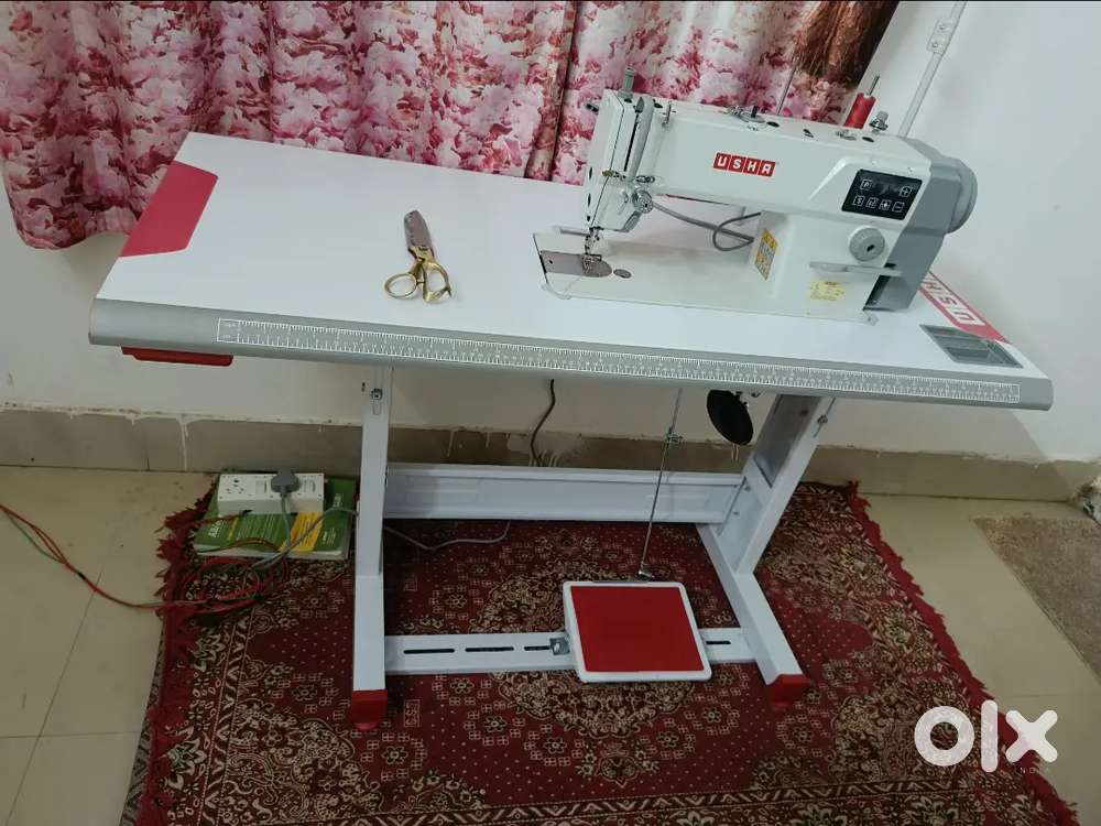 Usha Electronic Sewing Machine