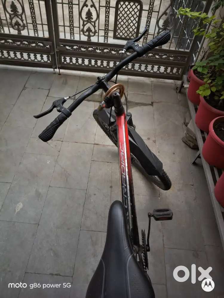 New brand under budget. Fully maintained. Front and rear disc brakes.