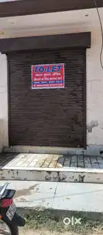 SHOP FOR RENT WITH ATTACHED WASHROOM
