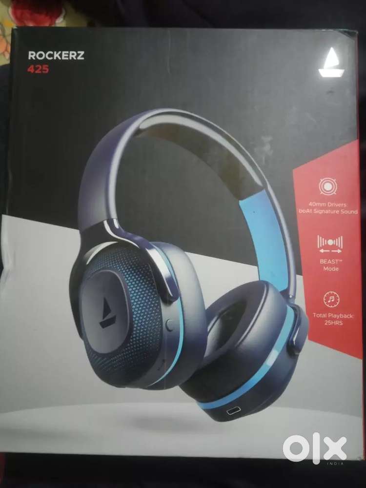 Boat Rockerz 425 Wireless Bluetooth Headphones  Great Condition