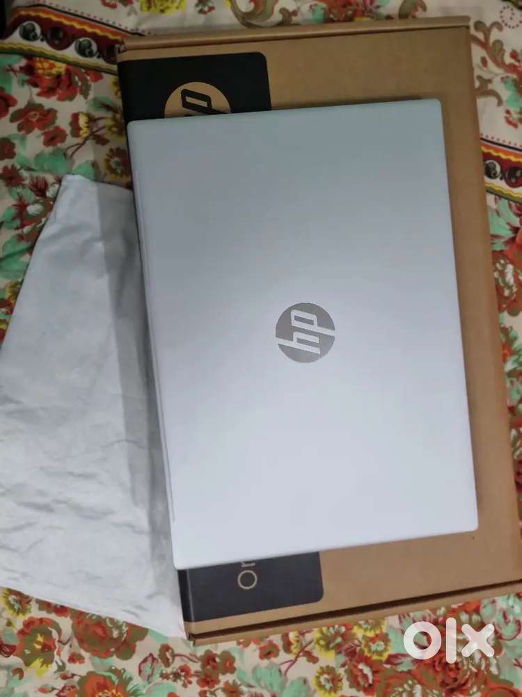 HP omnibook 5 laptop 16gb 512 ram