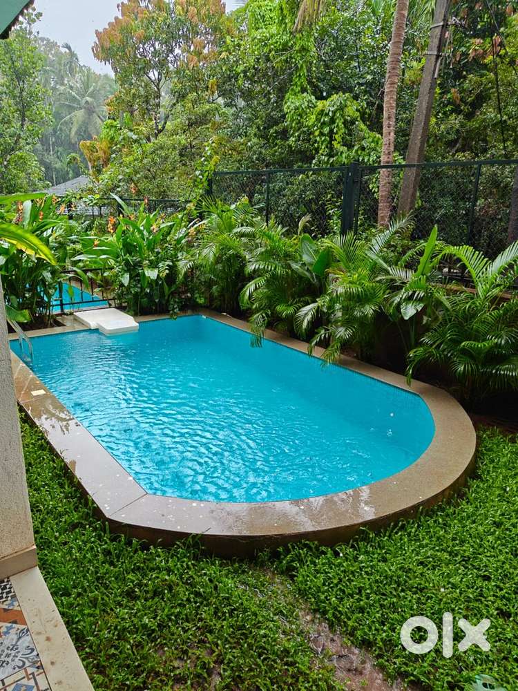 Brand  new  villa  4 bedrooms Raw villa