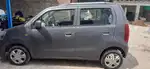 Mere pass dusri gadi hai isliye main bech raha hun