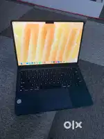 Apple MacBook Air M2 (13inch) 2022 8GB 256GB Warranty