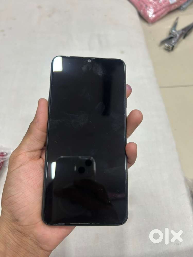 Samsung A20s