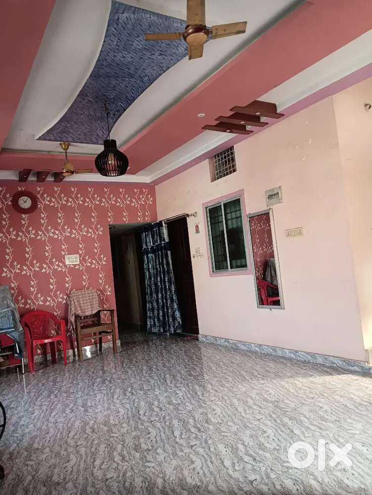 Room rent for student in ashok vihar phase 2