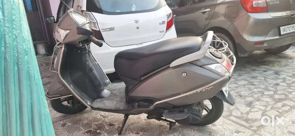 Jupiter TVS scooty, model 2014, good and in running condition