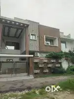 8 Marla House