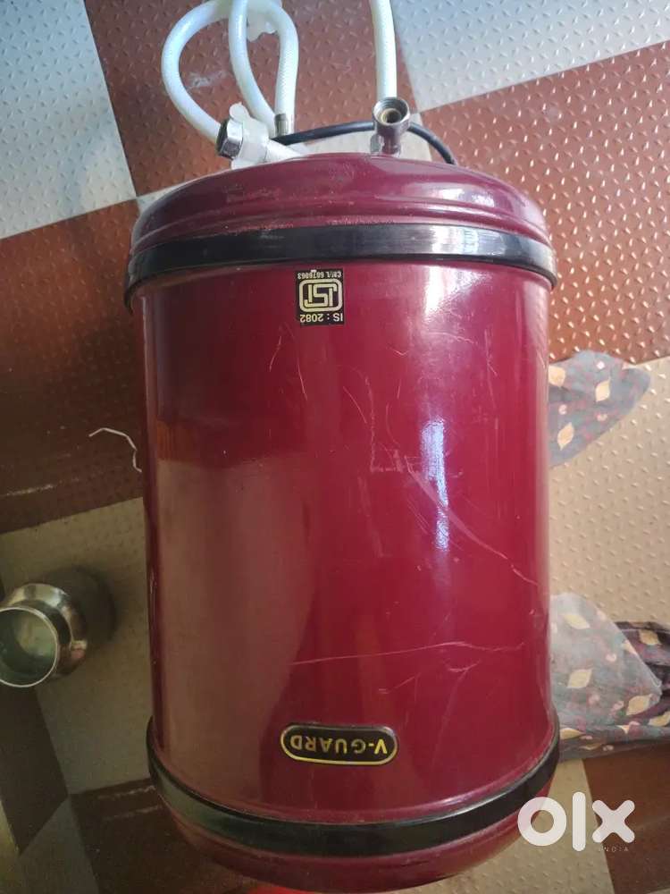 Water heater V-GUARD