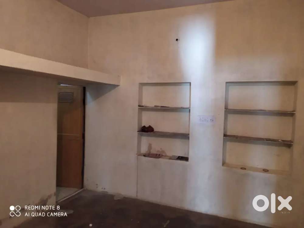 Separate house for small vegaterian family