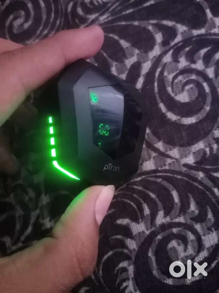 pTron earbuds in good condition