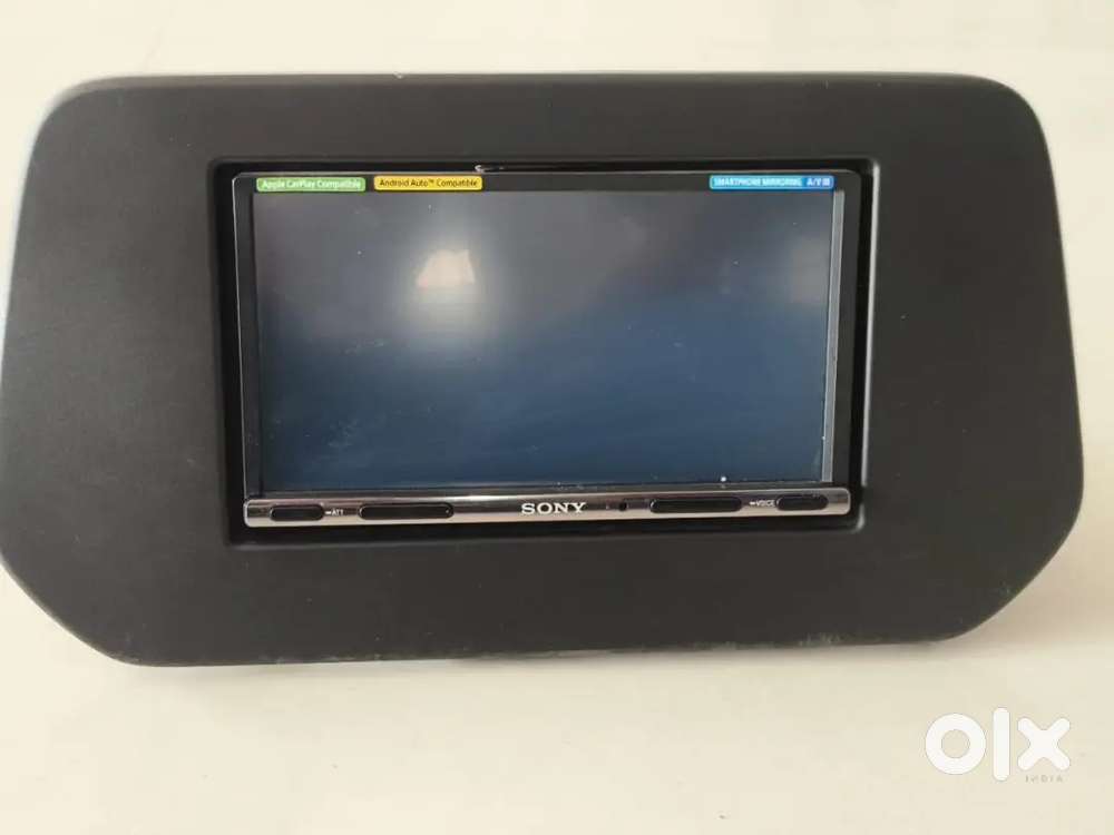 SONY TOUCHSCREEN CAR HEAD UNIT