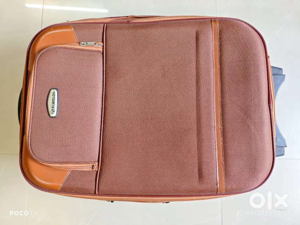 Brown Travel Bag (Trolley Bag)