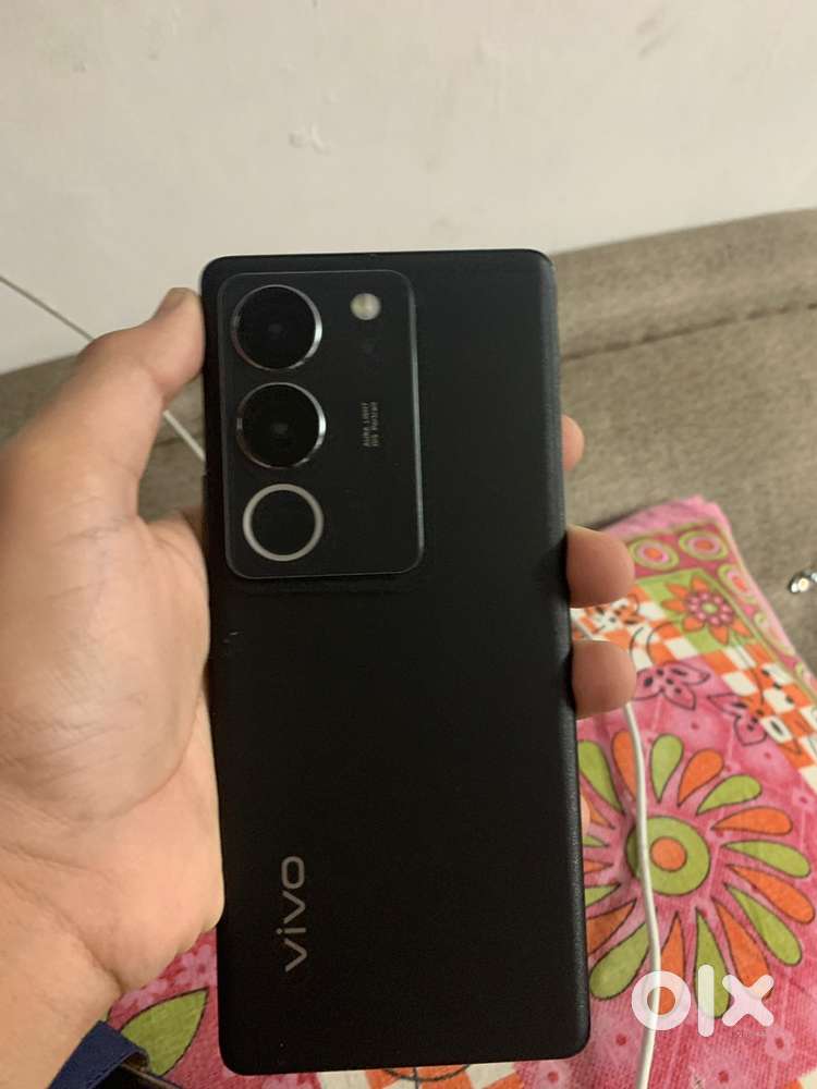 Vivo v29 cover