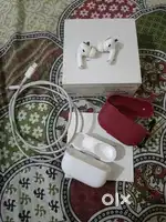 Apple Ear pods Pro with wireless charger