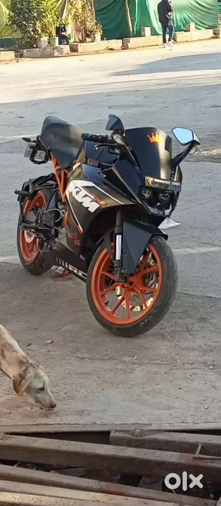 Argent bechna h exchrnge car available