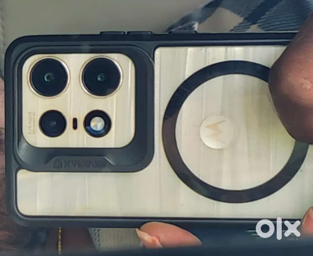 Edge 50 pro 12+256 gb