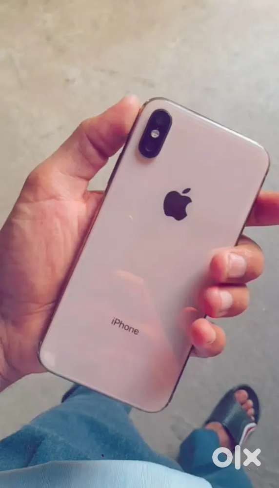 Iphone xs 64gb Battery 100 good condition trutone face id on