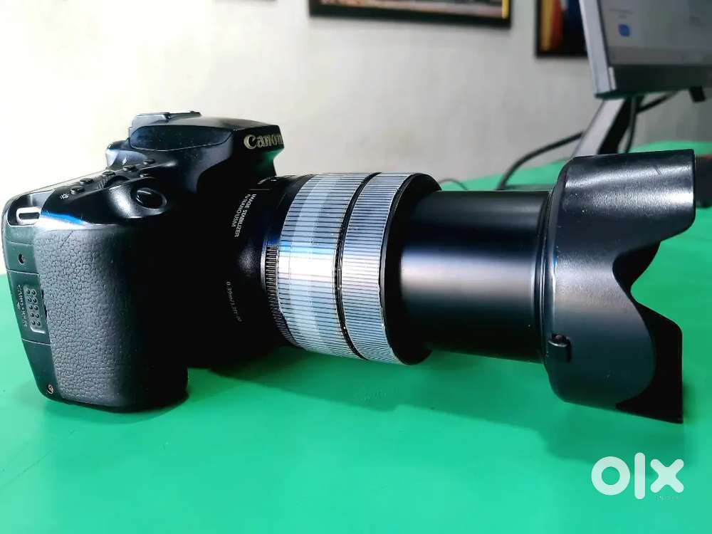 Canon 90D Camera