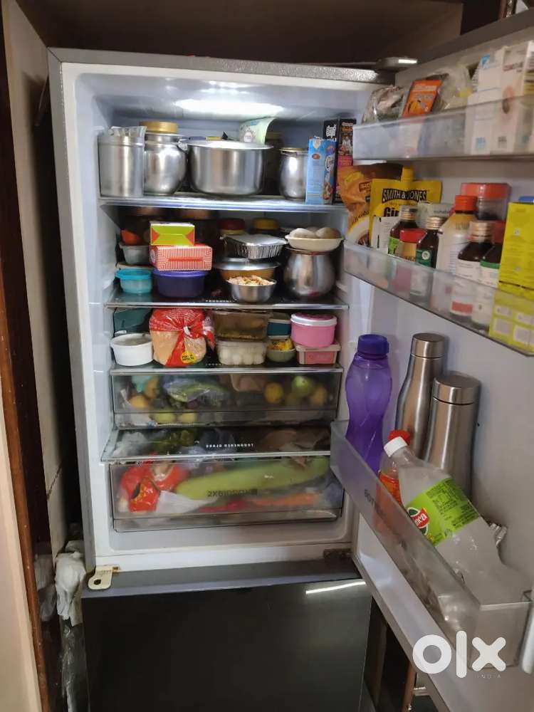 HAIER REFRIGERATOR 320 Litres