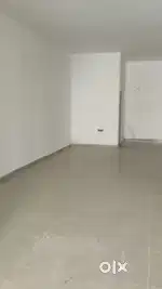 Spacious 1st Floor Shop for Rent