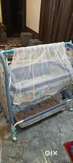 Baby swing