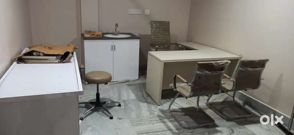 Female Accountant with 2 experience. Commerce student only.