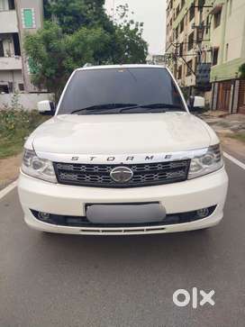 Tata Safari Storme VX, 2017, Diesel