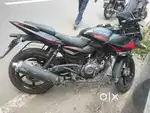 Bajaj pulsar 220cc 2016