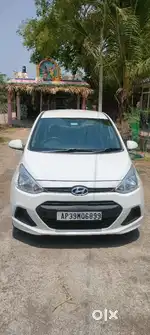 Hyundai Grand i10 2017 Diesel 74500 Km Driven