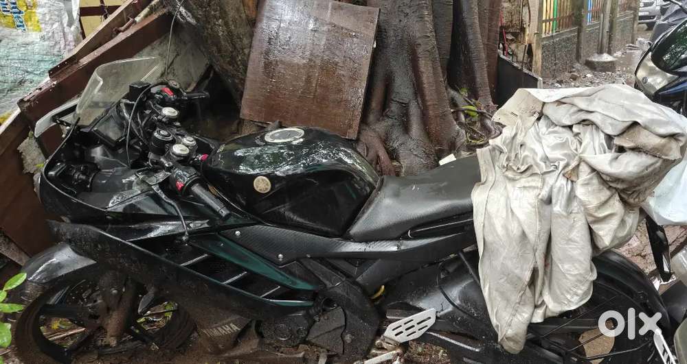 R15 V2 bike  , Duke 390 engine spare