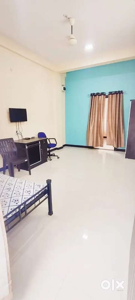1 Bed available for Job Working Male in 1BHK PG