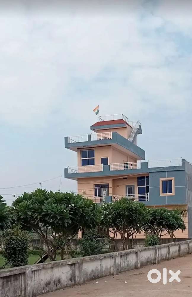 2 Plot in rp park near mahira tool plaza direct owner