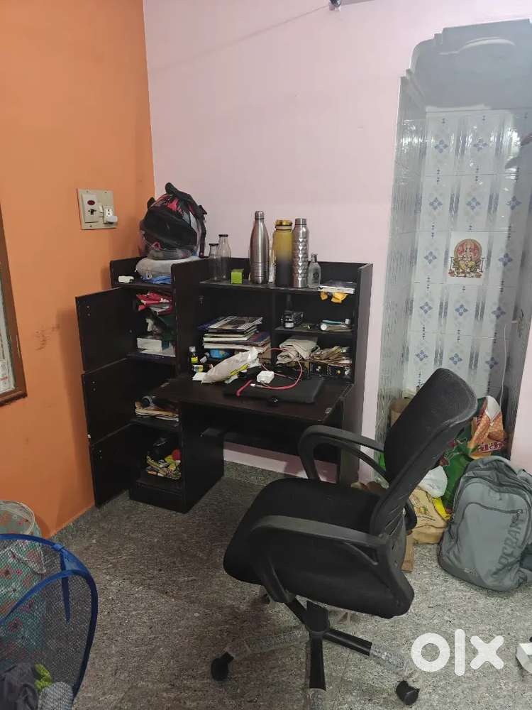 Computer Table with Chair